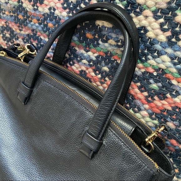 Banana Republic Black Leather Shoulder or Hand Bag - Picture 6 of 12